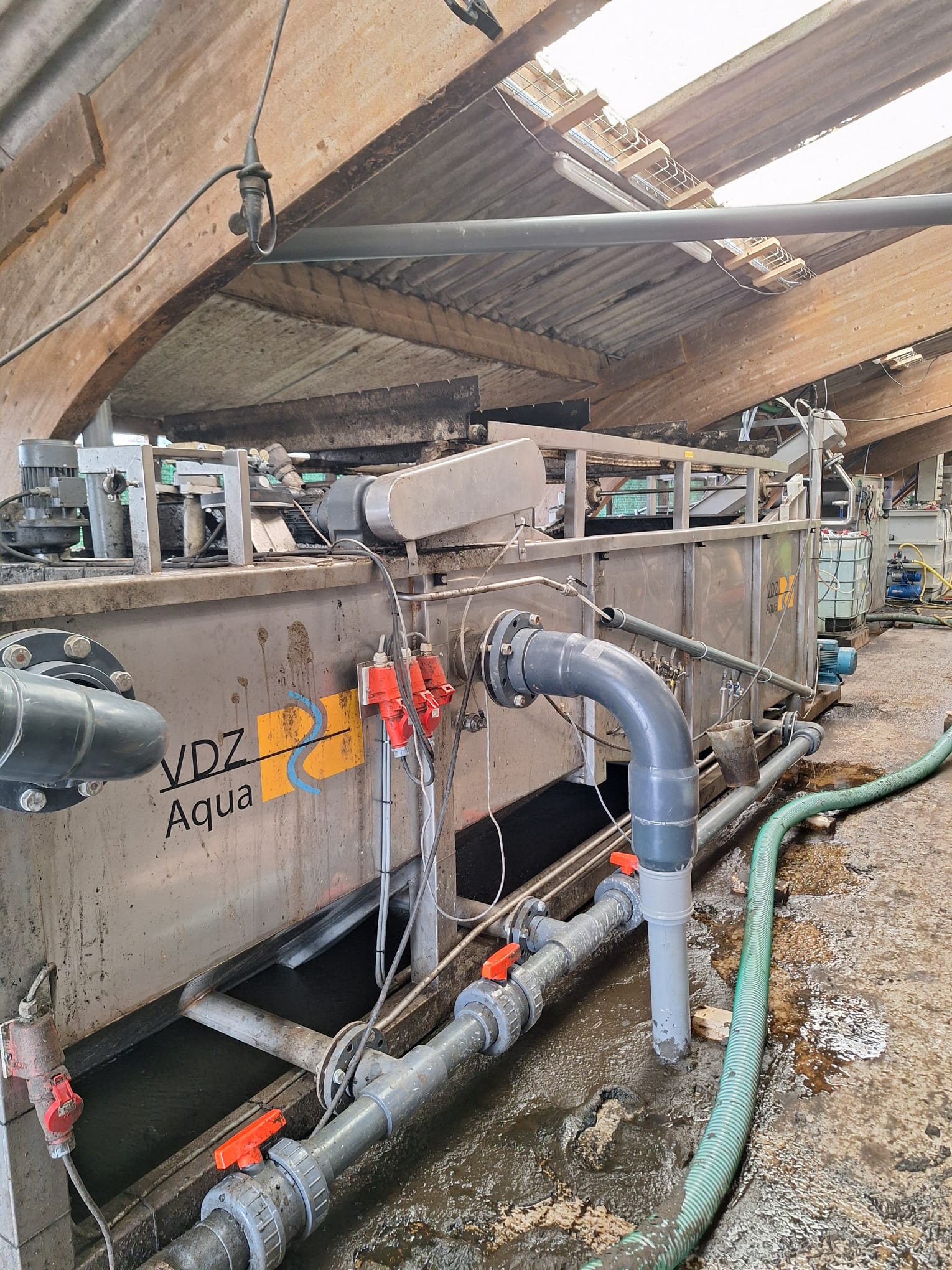 Compact Low-Height DAF Solution for Manure Processing Project | VDZ Aqua